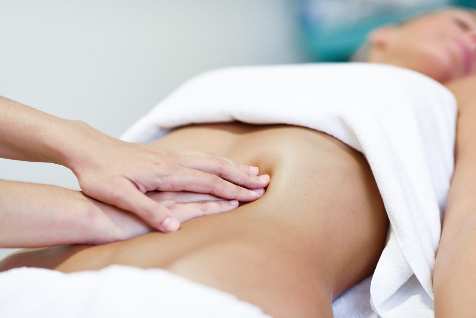 Massage Chi Nei Tsang, massage énergétique du ventre pour libérer les tensions du ventre