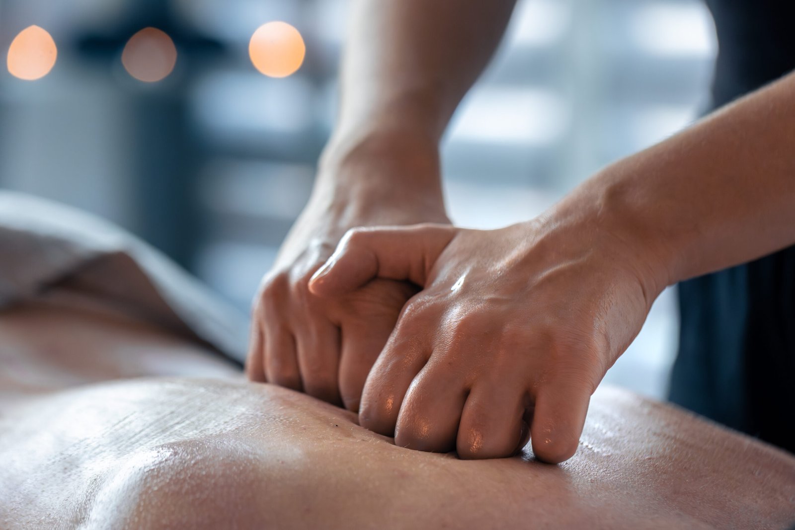 Massage Deep Tissue, technique en profondeur pour libérer les tensions musculaires chroniques